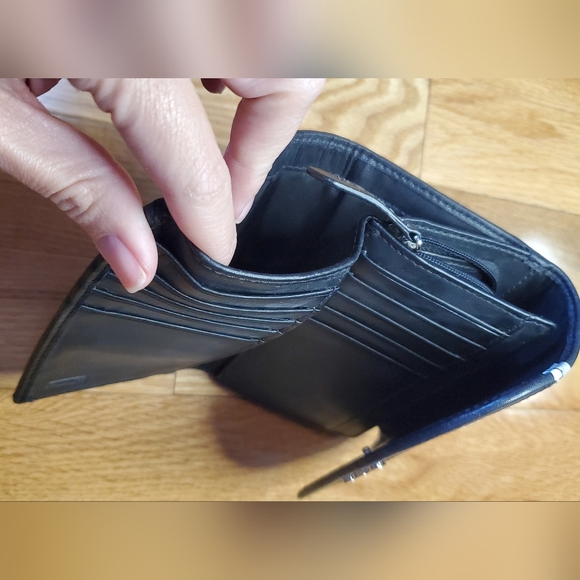 Coach Wallet - Picture 4 of 6